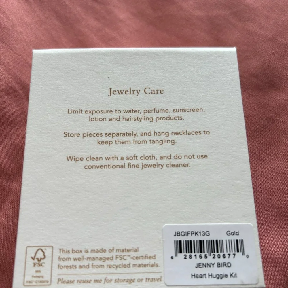 Jenny Bird Heart Huggie Kit NWT - Picture 3 of 3